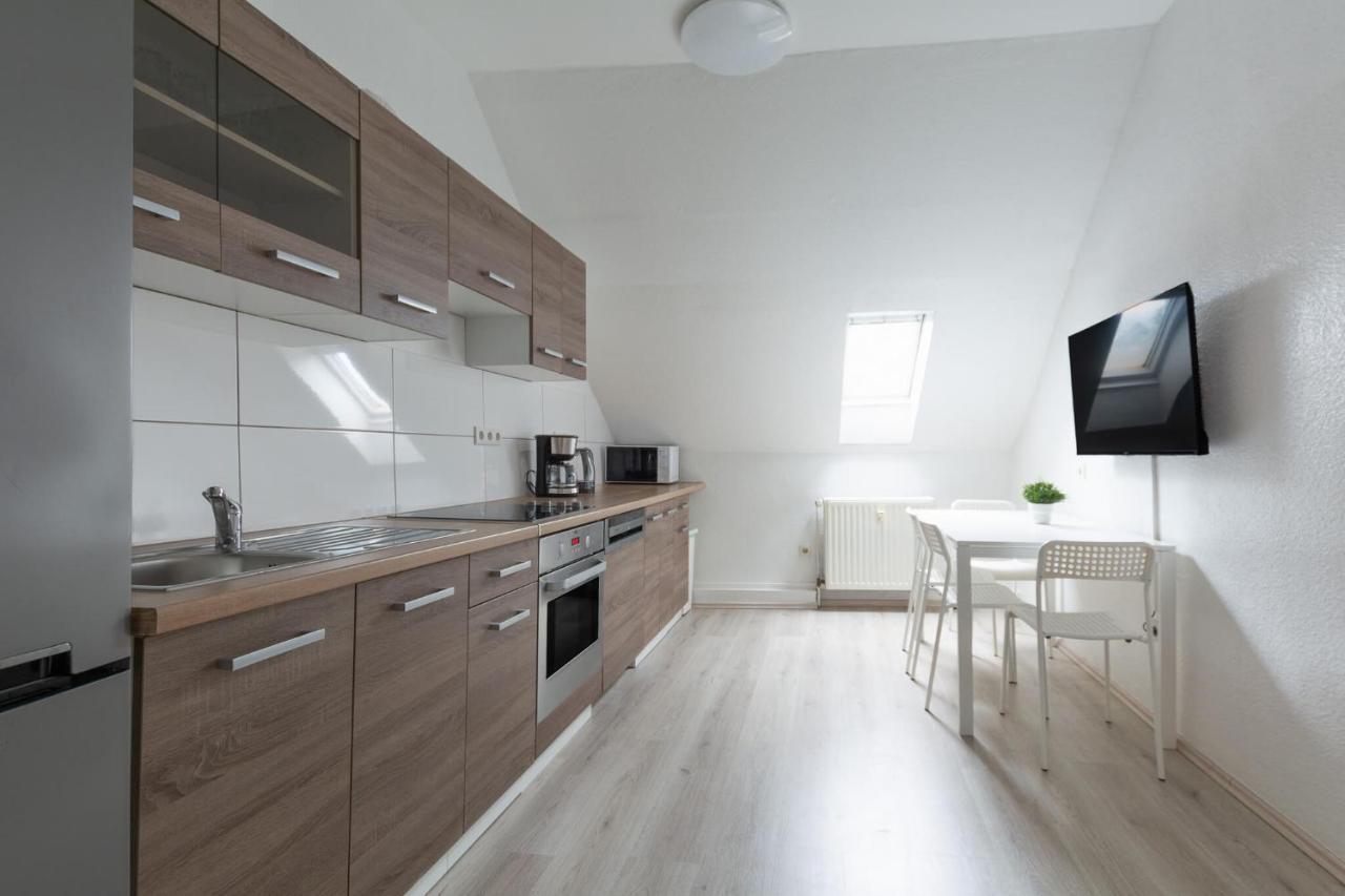 Apartment T&k 4 110qm With Balcony *