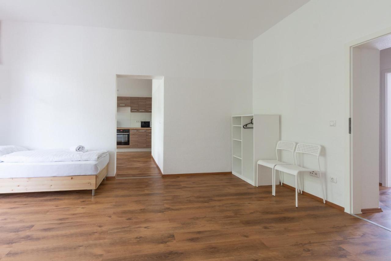 Apartment T&k 4 110qm With Balcony
