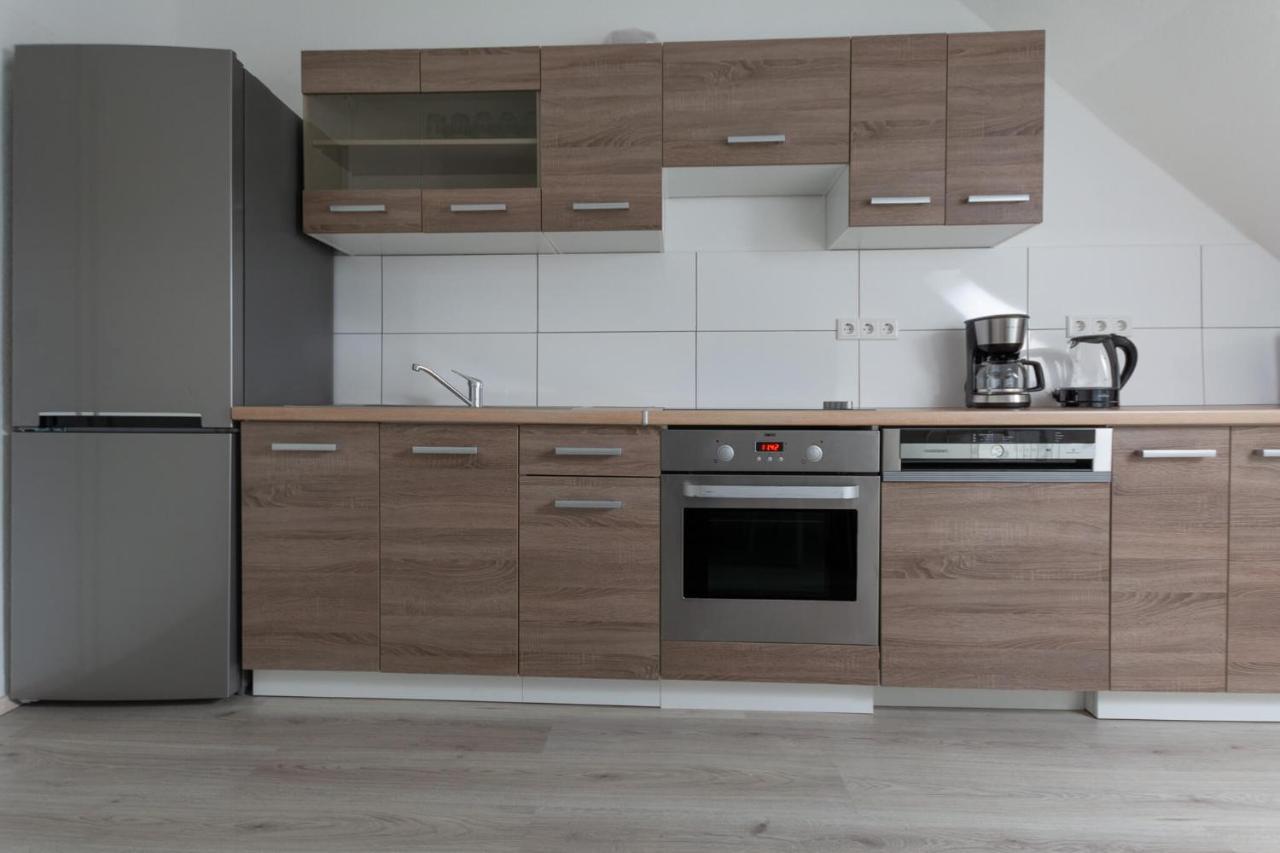 T&k 4 110qm With Balcony Apartment Duisburg
