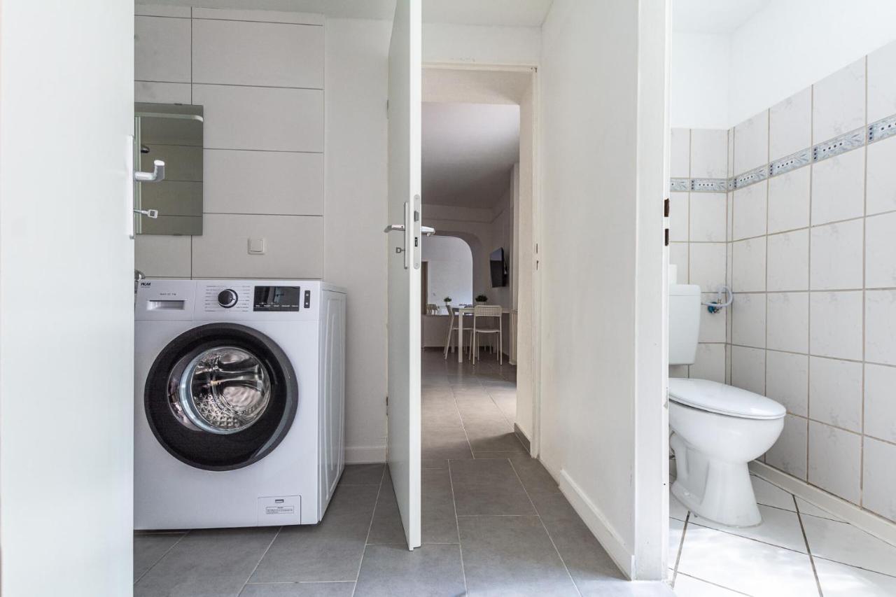 T&k 4 110qm With Balcony Apartment Duisburg